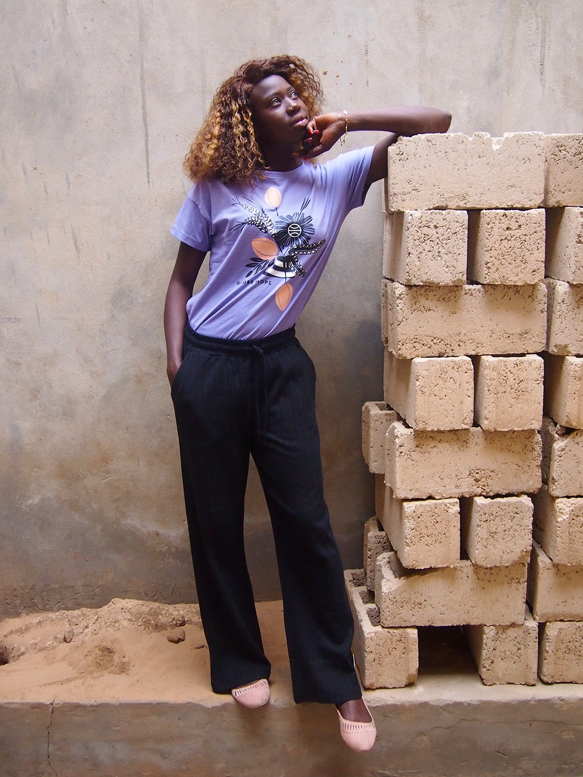 VIRTAUS ribbineuloshousut, musta, fiiliskuva Globe Hope