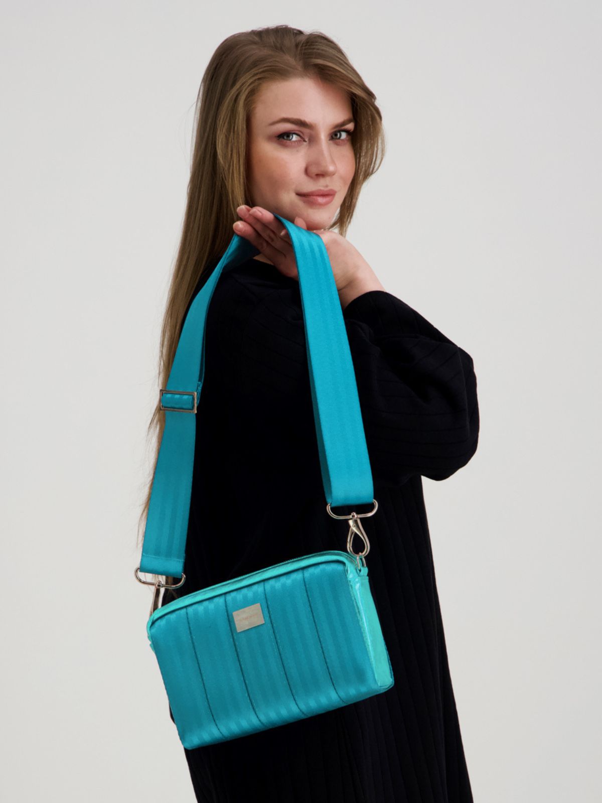 KASTE bag, sparkling petrol