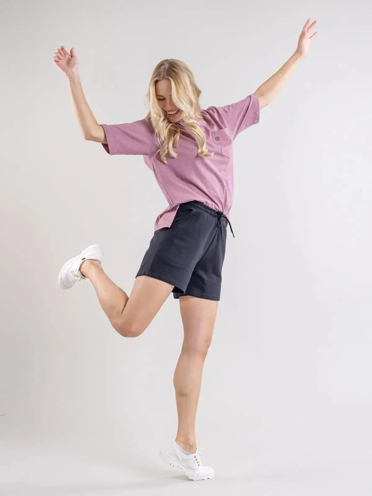 HIITOLA shortsit, musta Globe Hope