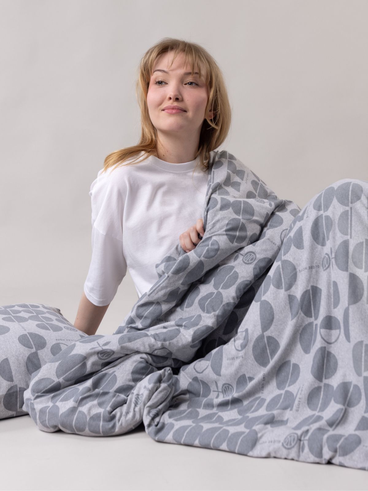 UHKU duvet cover set, grey