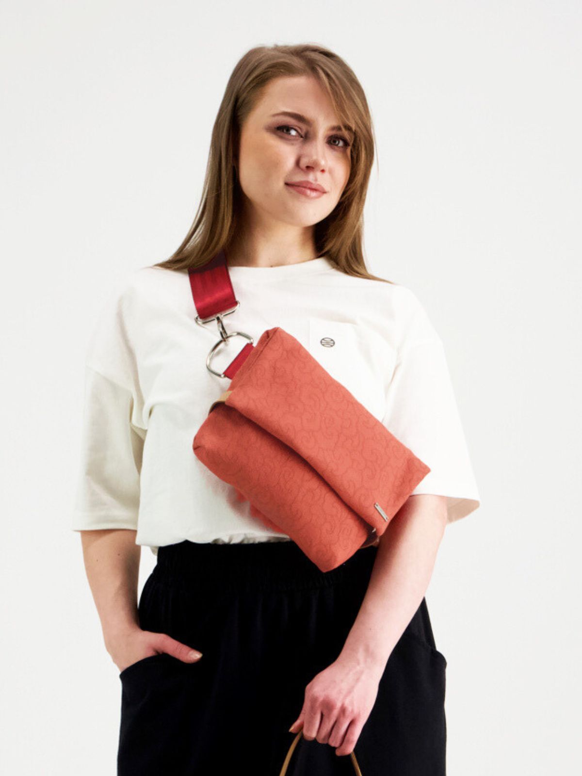 PILKE bag, sandy red