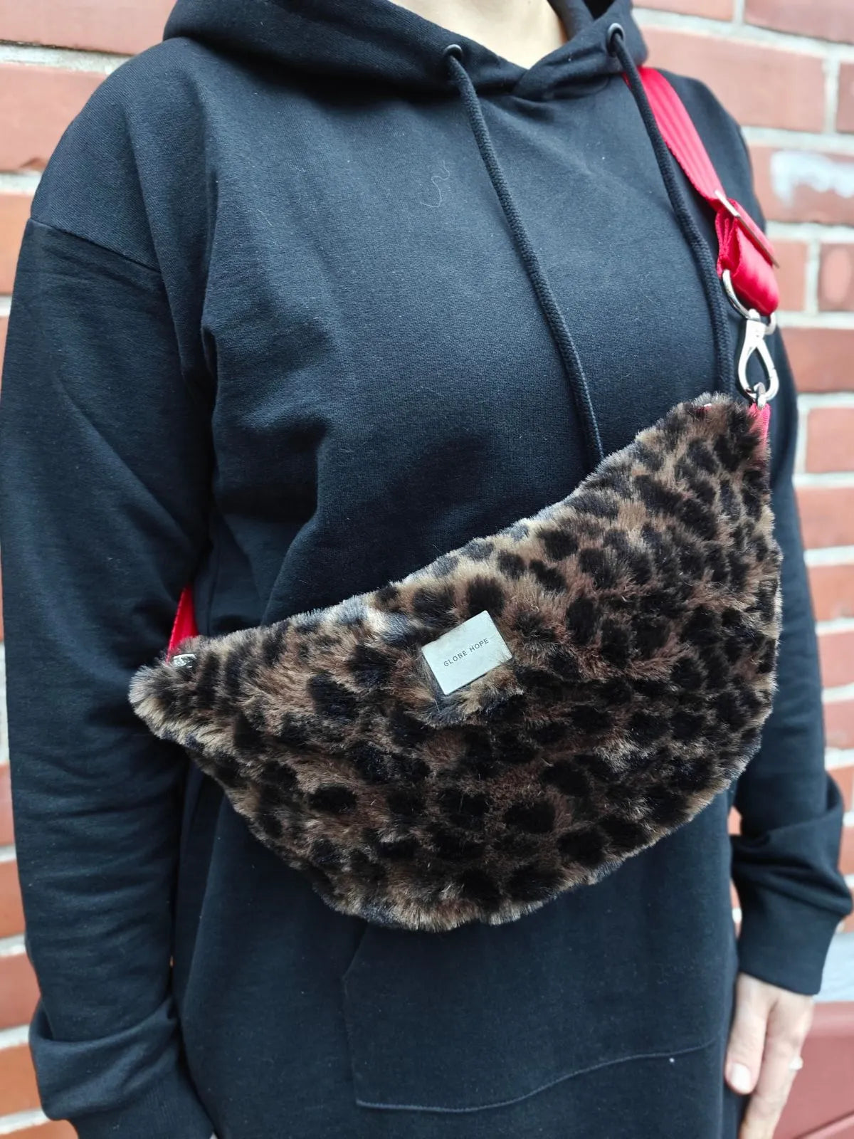 SUOPURSUNEN laukku, leopardi